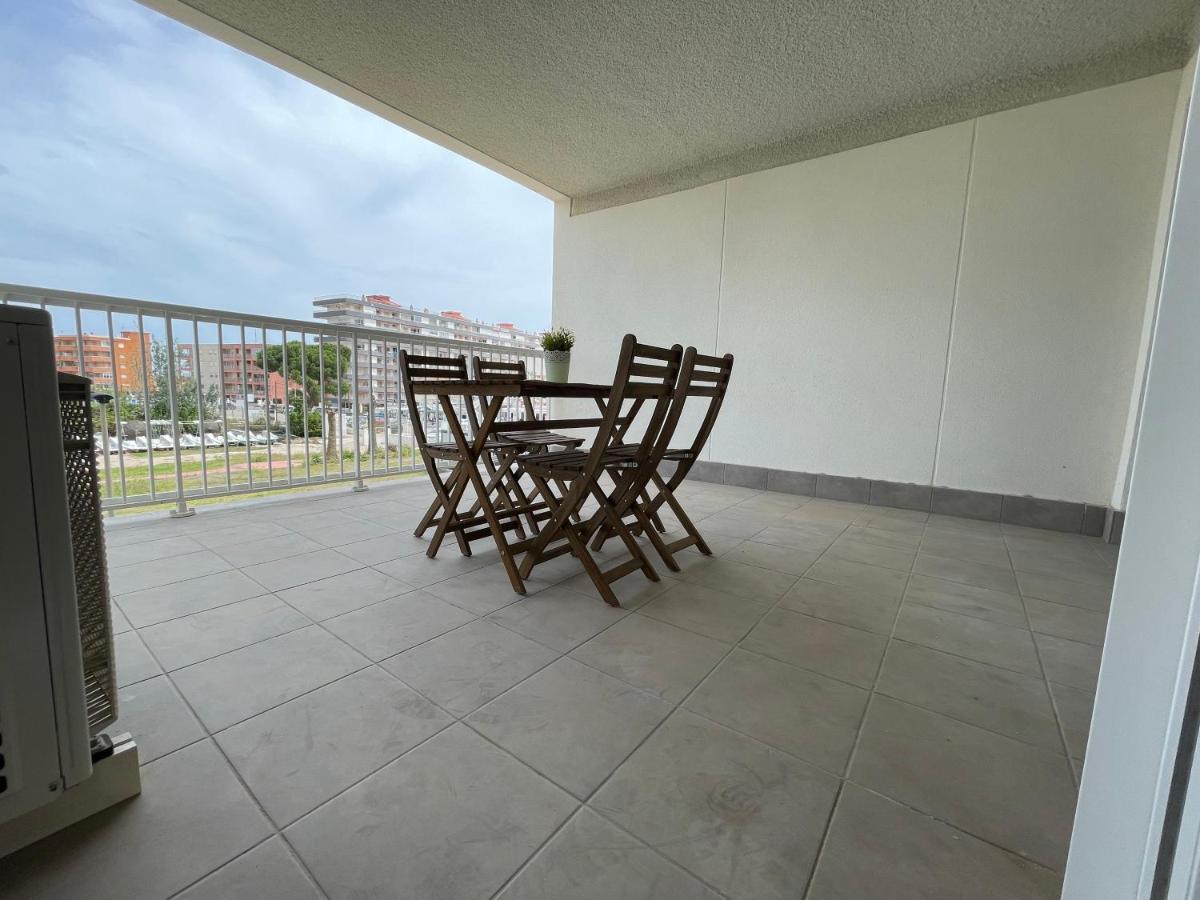 Apartamentos Con Terraza Frente Al Mar By Color Flats Canet d'En Berenguer Екстериор снимка